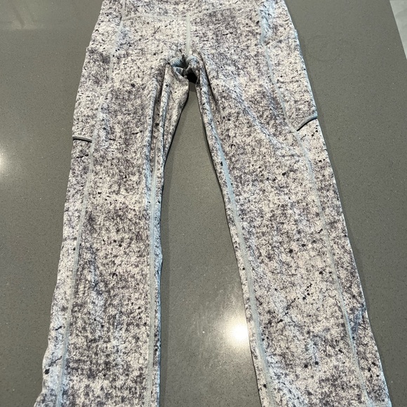 Lululemon speed up Leggings - Picture 7 of 11